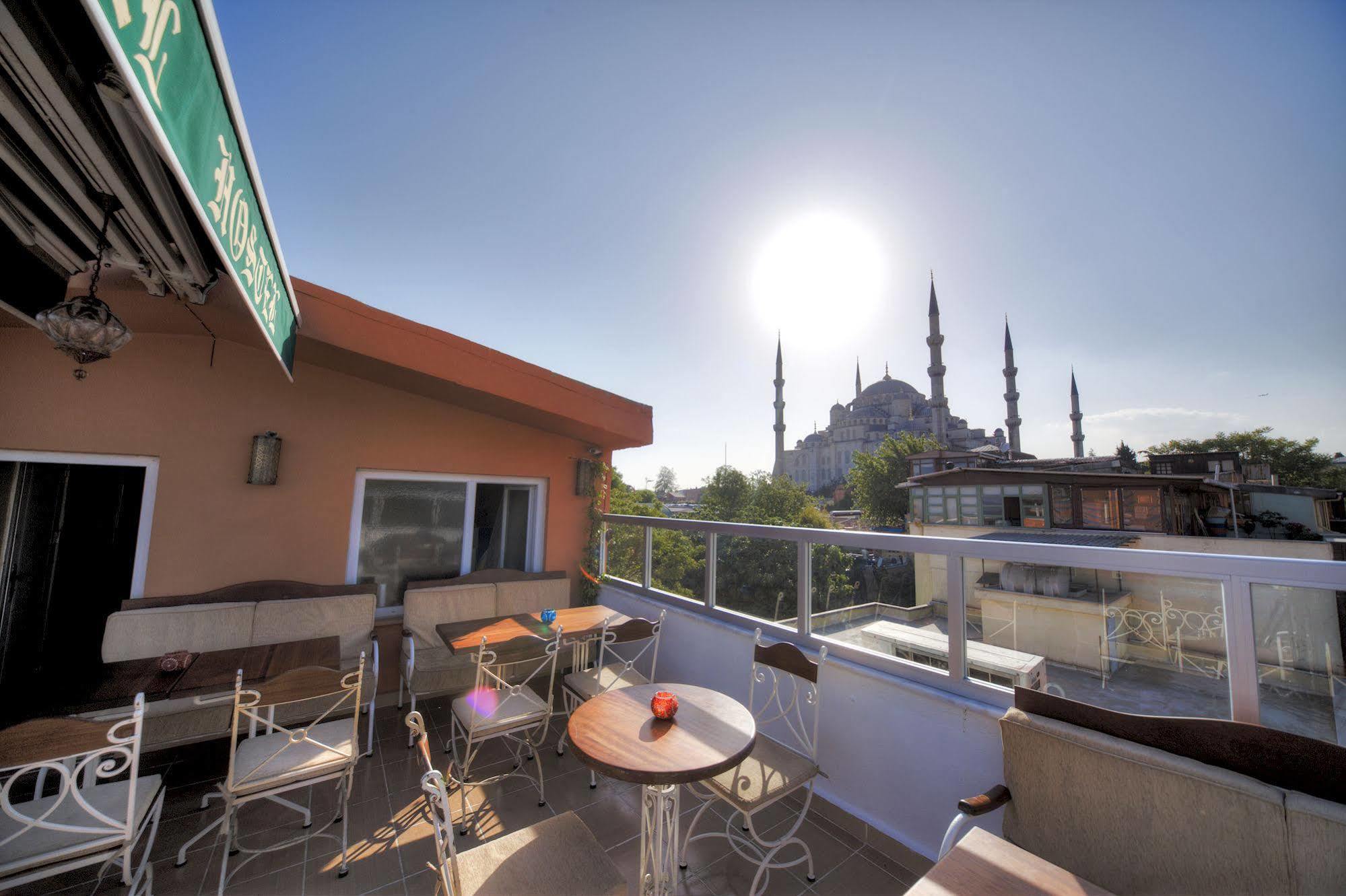 Nobel Hostel Istanbul Exterior photo